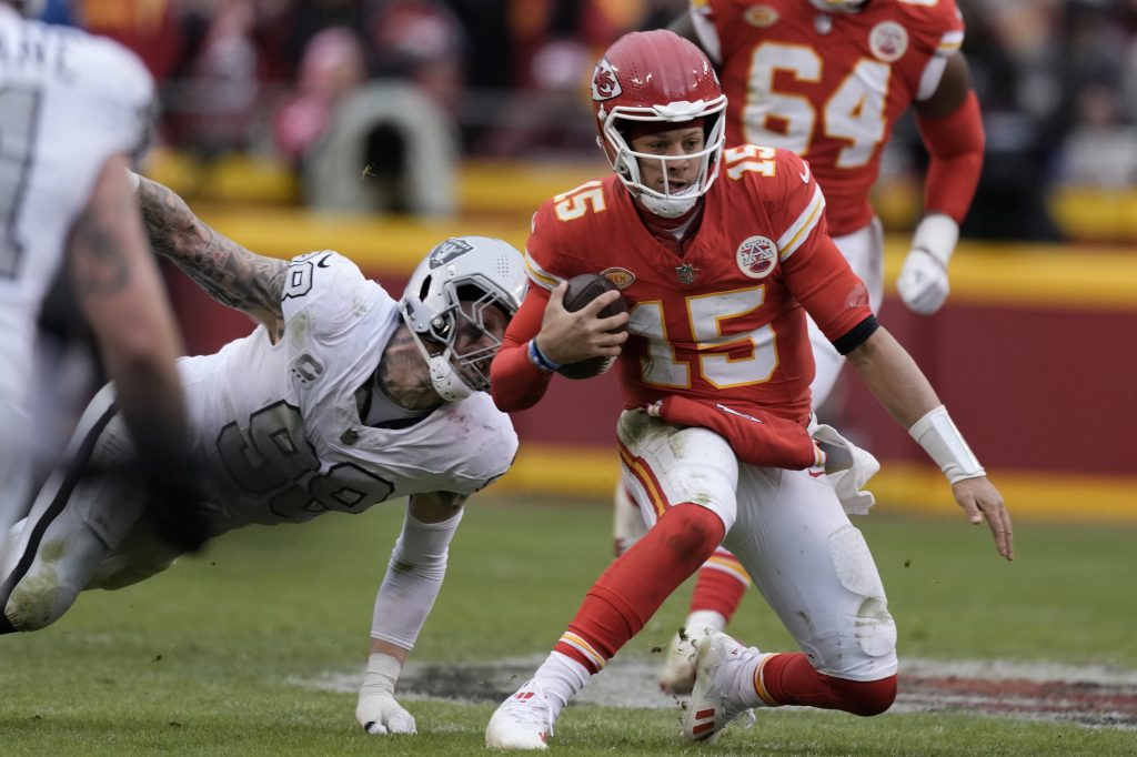 Raiders Chiefs Football